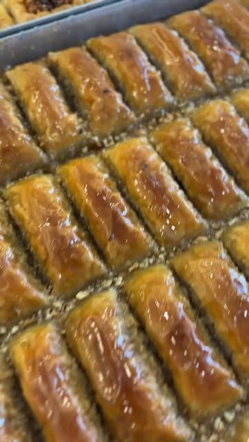Günlük üretim baklava tepsisi